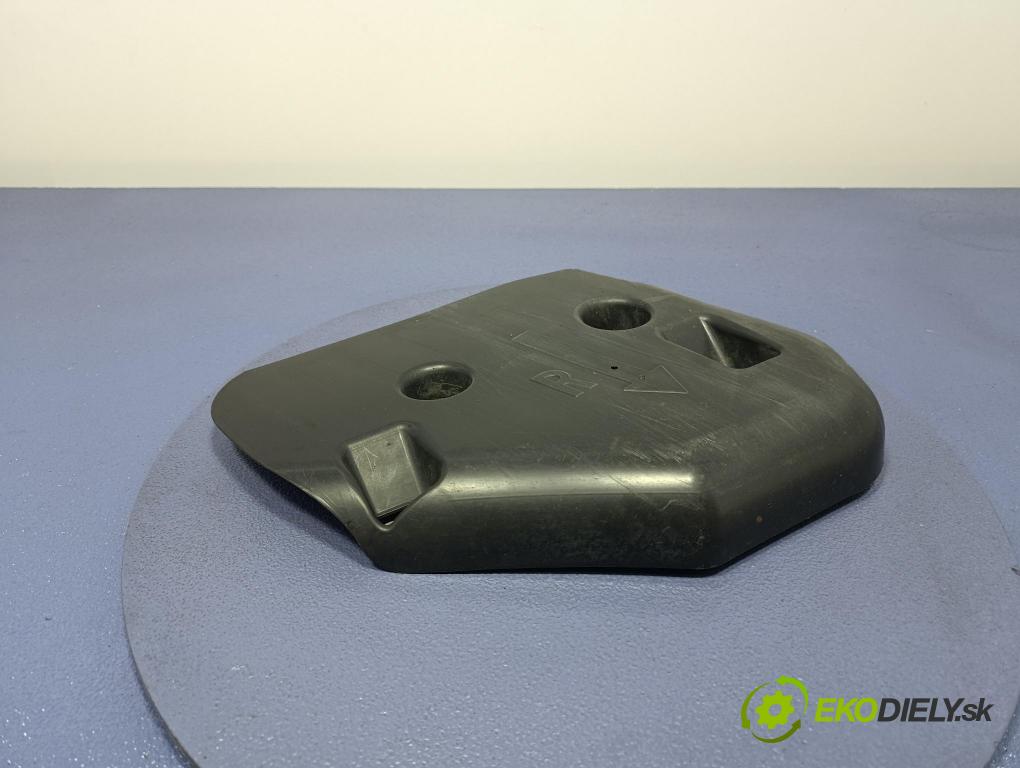 Bmw Seria 5 2025 kryt Plast: podvozek: 6898524