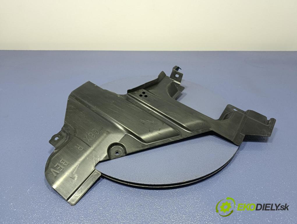 Bmw Seria 5 2025 kryt Plast: podvozek: 9850636