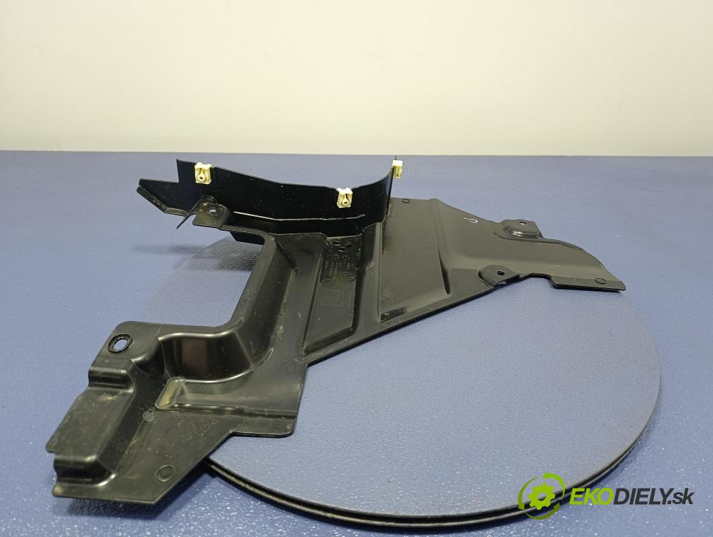 Bmw Seria 5 2025 kryt Plast: podvozek: 9850636