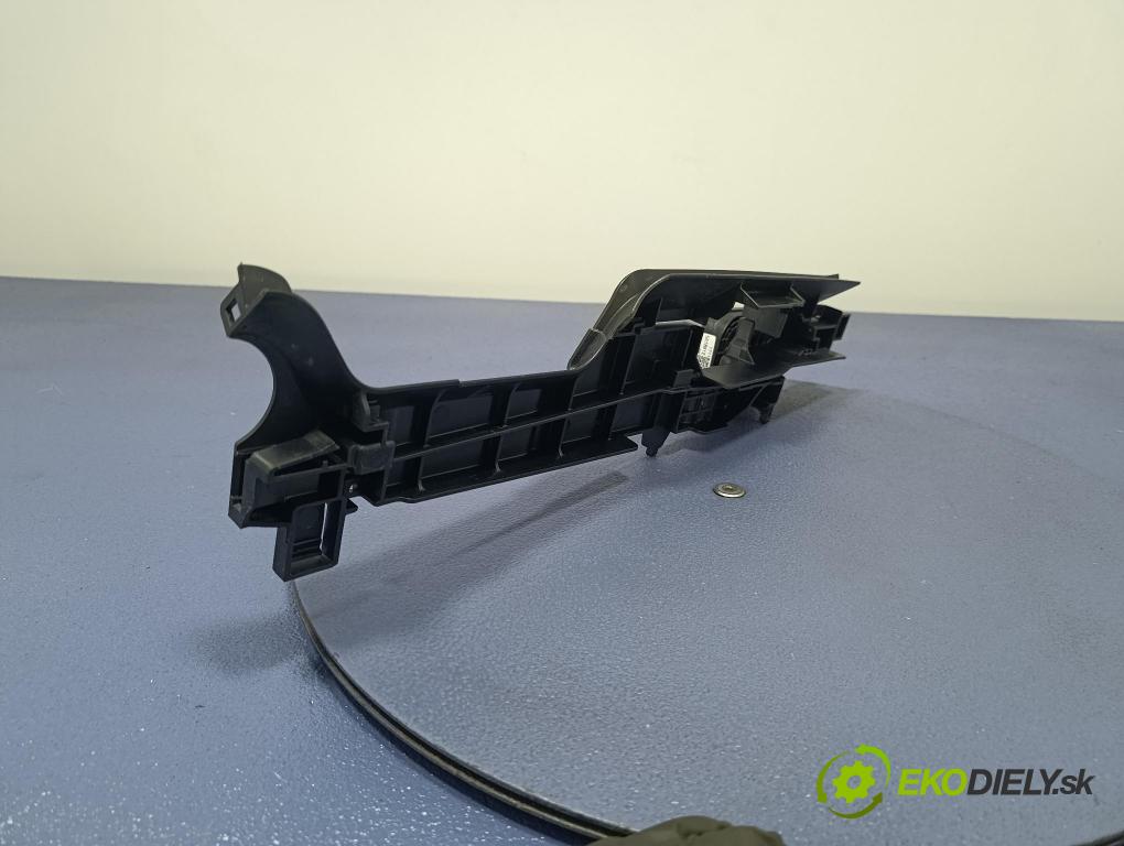 Bmw Seria 5 2025 Chladič Voda 5A19783