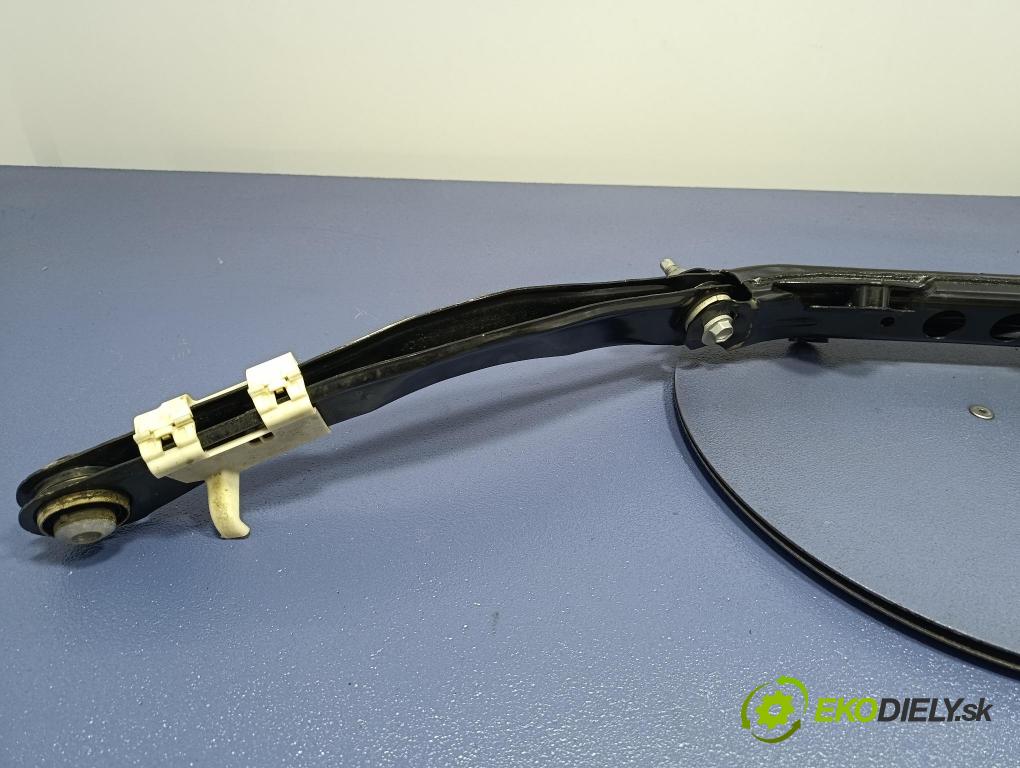 Bmw Seria 5 2025 výztuha Pozastavenia: Zad: 6889445