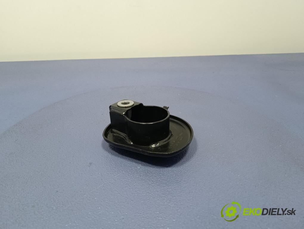 Bmw Seria 5 2025 výztuha Pozastavenia: Zad: 6895246