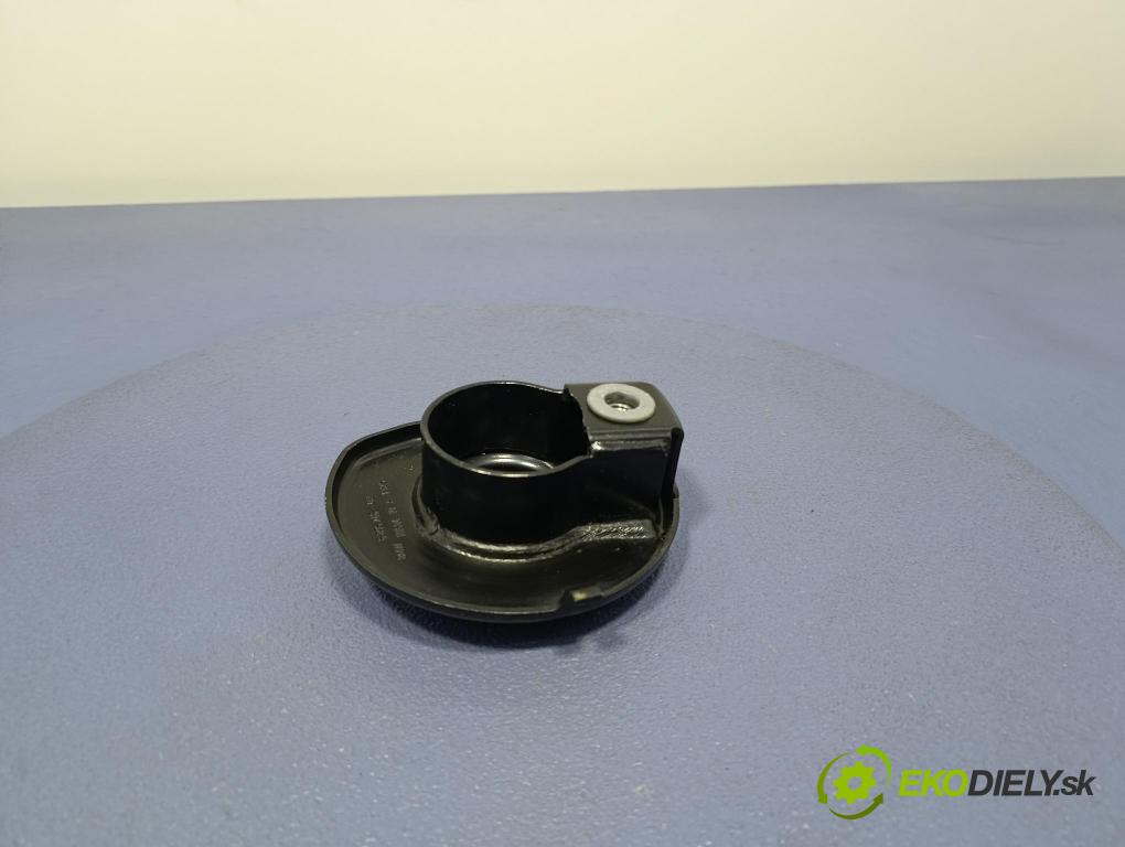 Bmw Seria 5 2025 výztuha Pozastavenia: Zad: 6895246