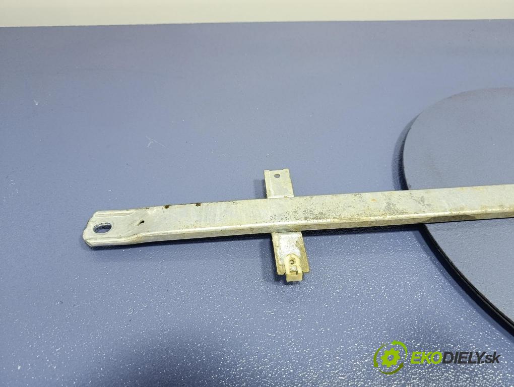 Bmw Seria 5 2025 tyč Reakční 9879453