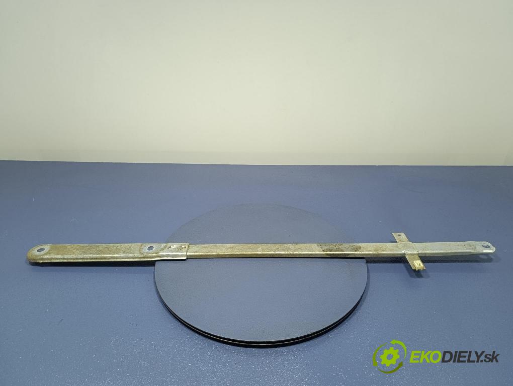 Bmw Seria 5 2025 tyč Reakční 9879453