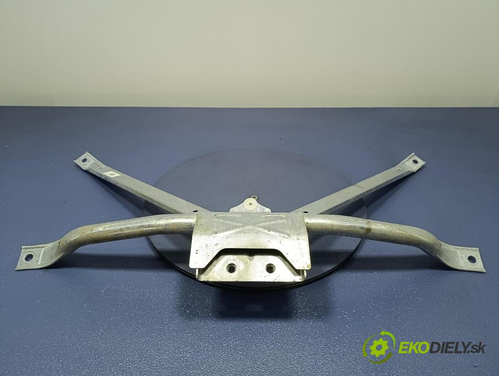Bmw Seria 5 2025 tyč Reakční 9880241