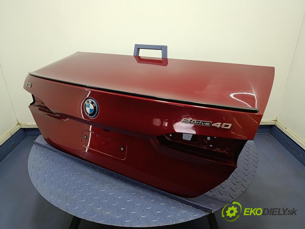 Bmw Seria 5 2025 zadní dveře kufra: kufr