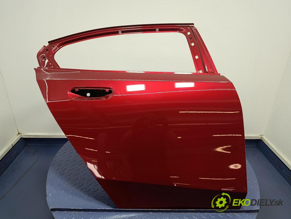 Bmw Seria 5 2025 dvere zad pravé