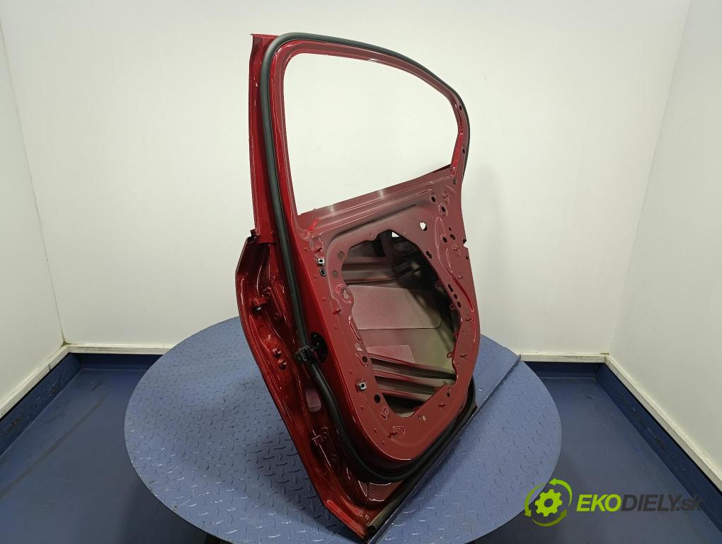 Bmw Seria 5 2025 dvere zad pravé