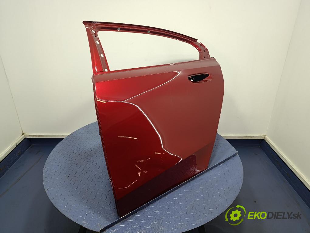 Bmw Seria 5 2025 dvere zad Vľavo: