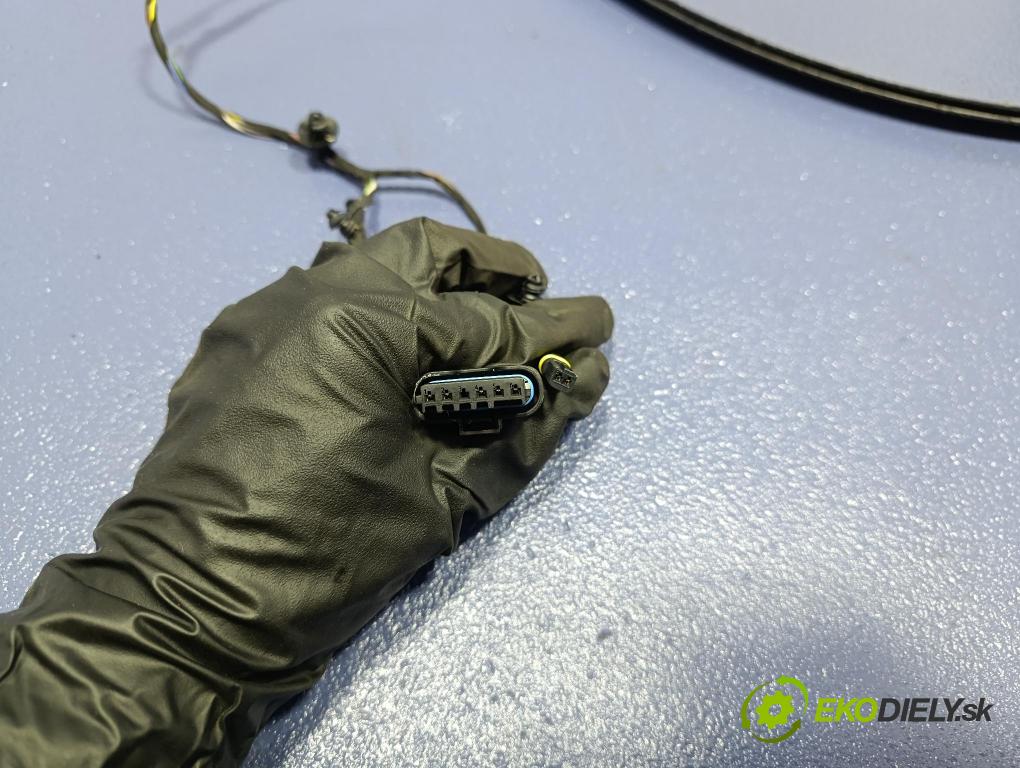 Bmw Seria 5 2025 instalace Elektrický: 5A8BFB3