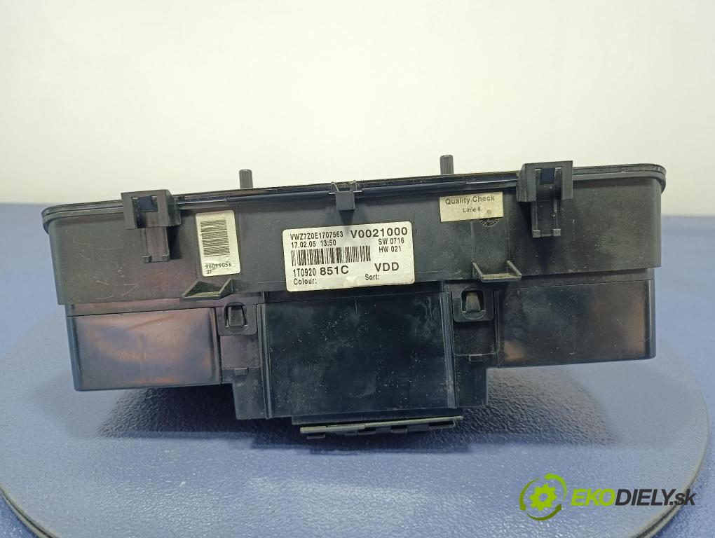 Vw Caddy 2005 Přístrojová deska 1T0920851C