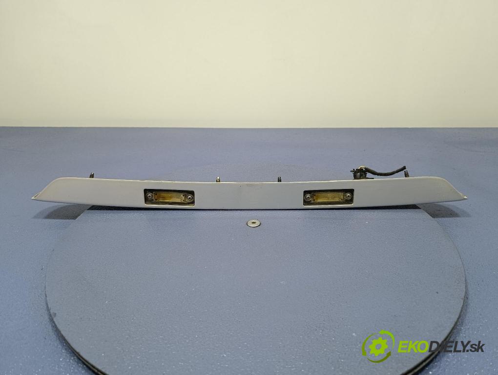 Vw Caddy 2005 zaslepka: Zad: 2K0827574