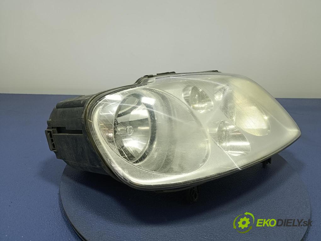 Vw Caddy 2005 světlo v pravo: 1T0941006D
