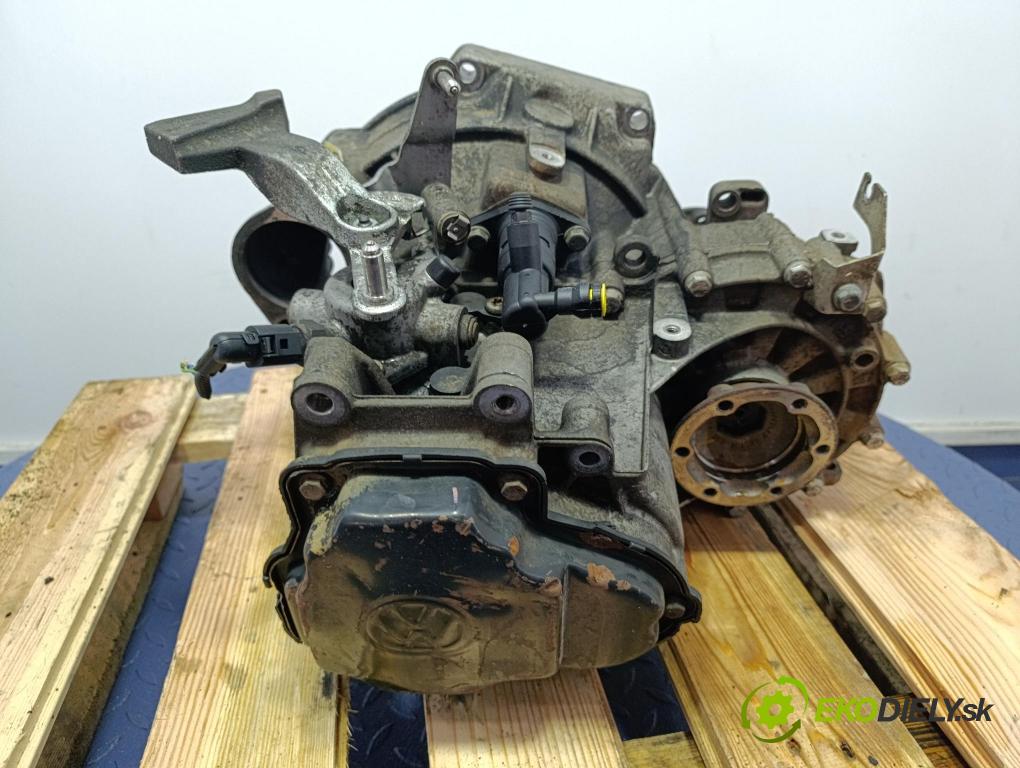 Vw Caddy 2005 převodovka Ozubené kola: Manualna GQR