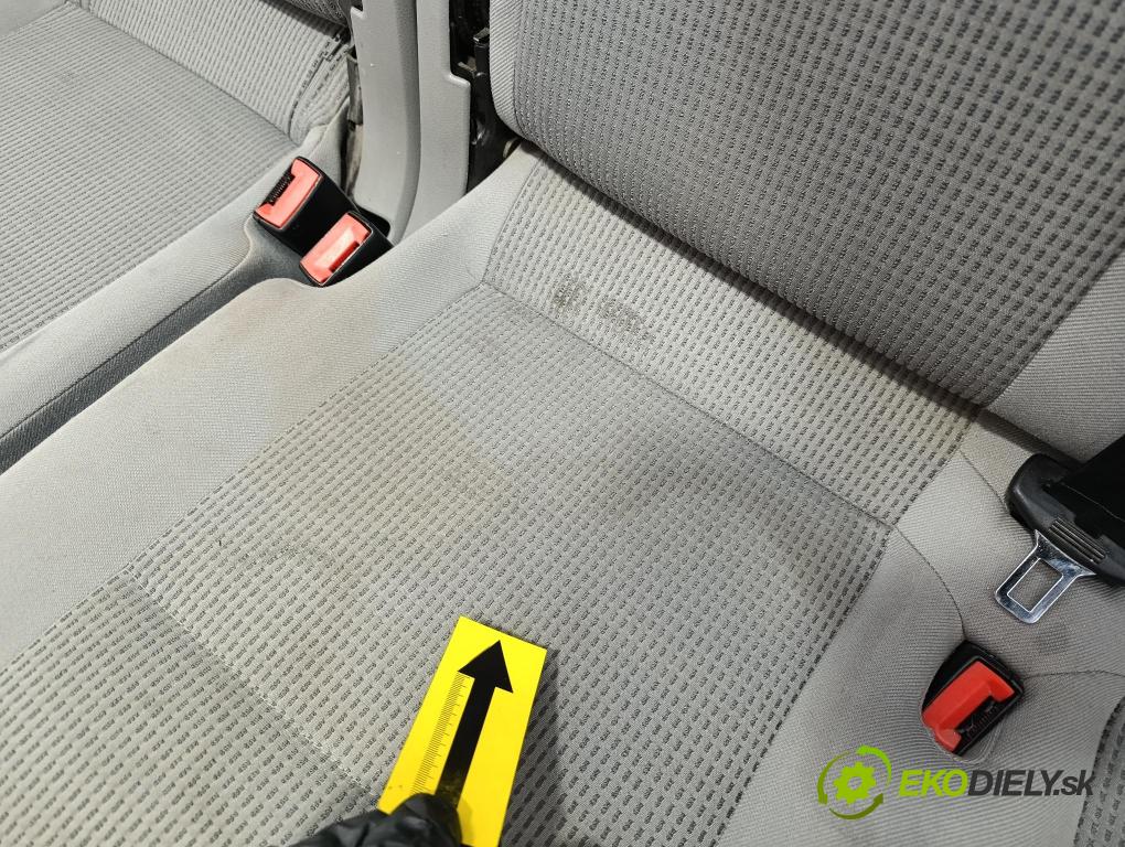 Vw Caddy 2005 Sedadlo zadní