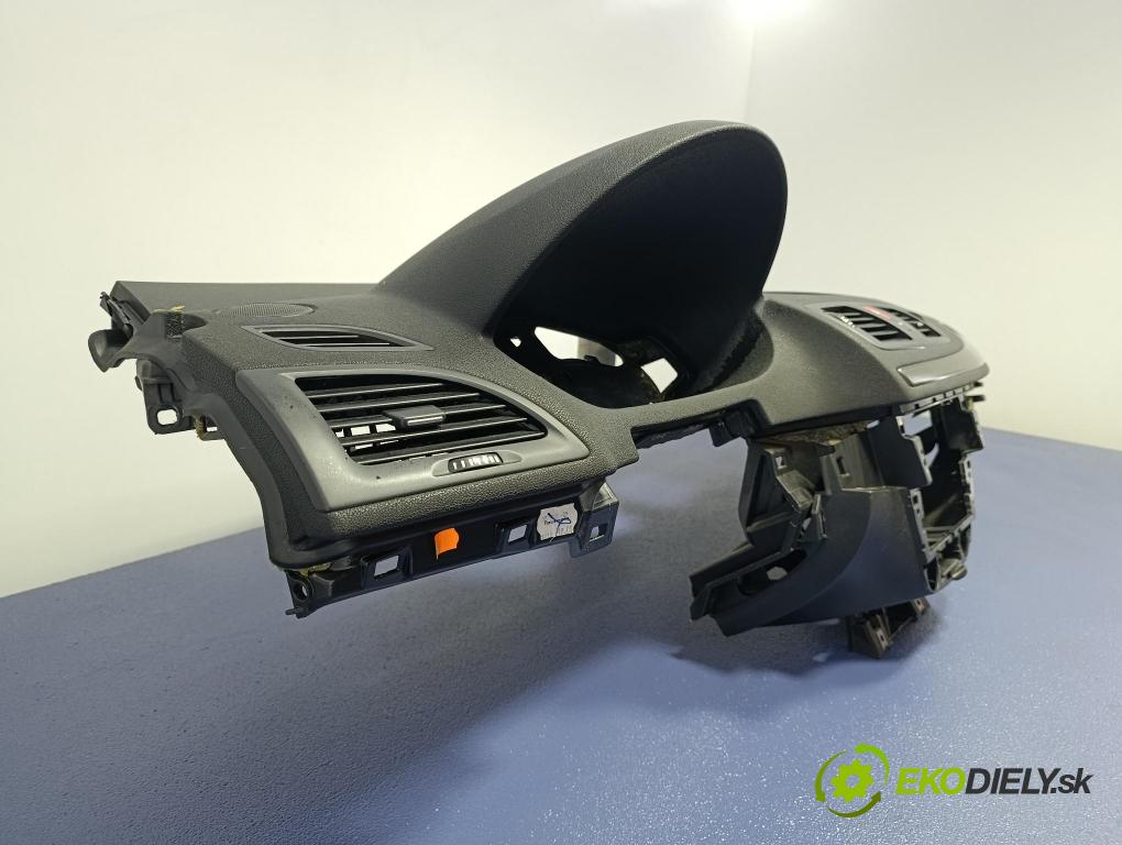 Renault Megane 2009 kokpit,přistrojova deska 681000021R