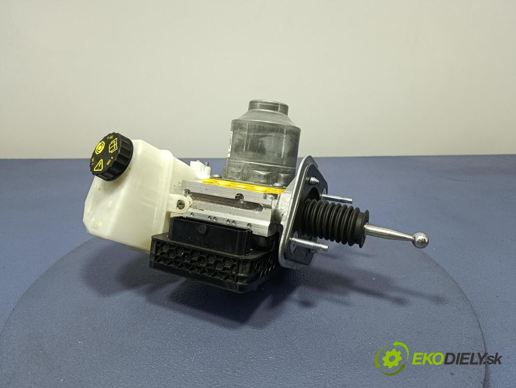 Bmw Seria 5 2025 čerpadlo ABS x 5B77C20
