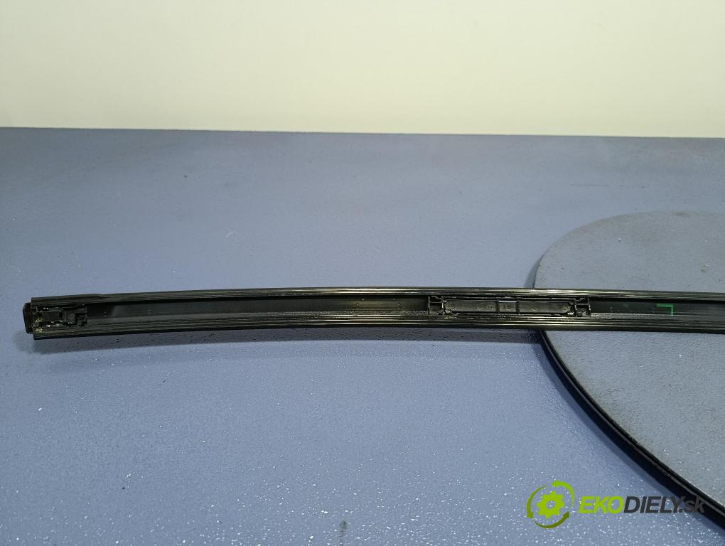 Bmw Seria 5 2025 lišta Dekoratívní: 5A59737