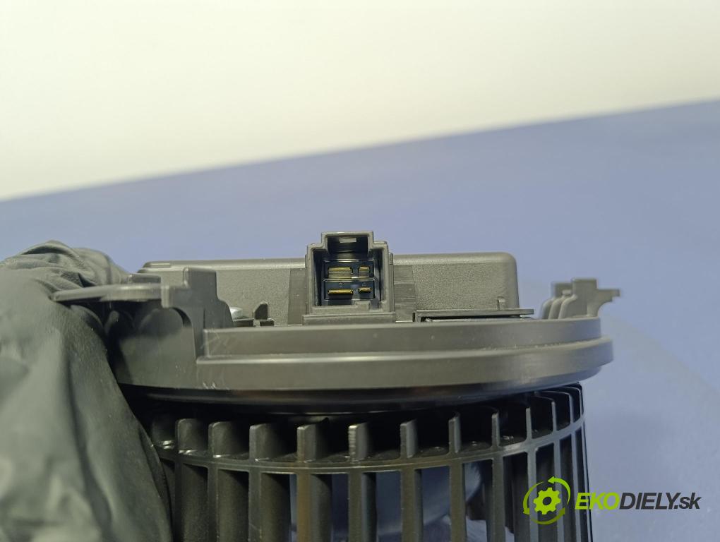 Bmw Seria 5 2025 ventilátor Vzduch: 5A5A456