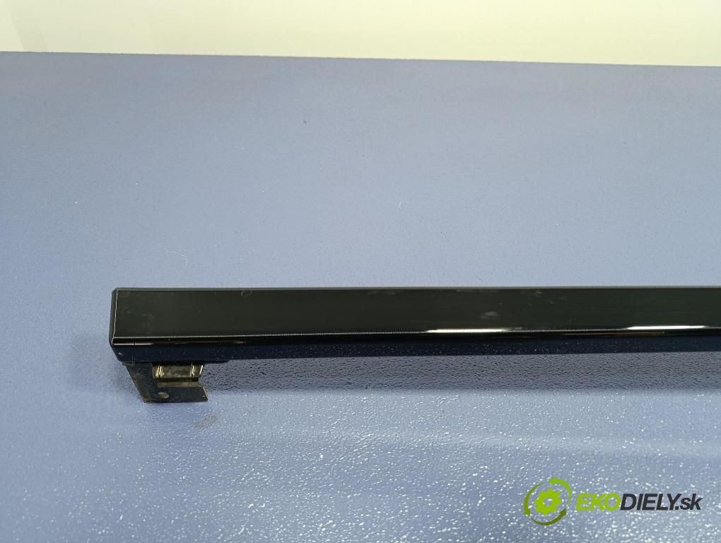 Bmw Seria 5 2025 lišta Práh: 8084761
