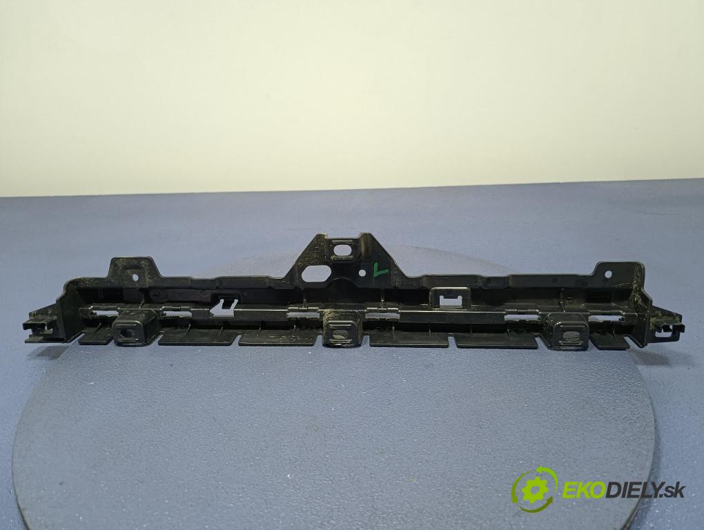 Bmw Seria 5 2025 lišta Práh: 5A1C2B7