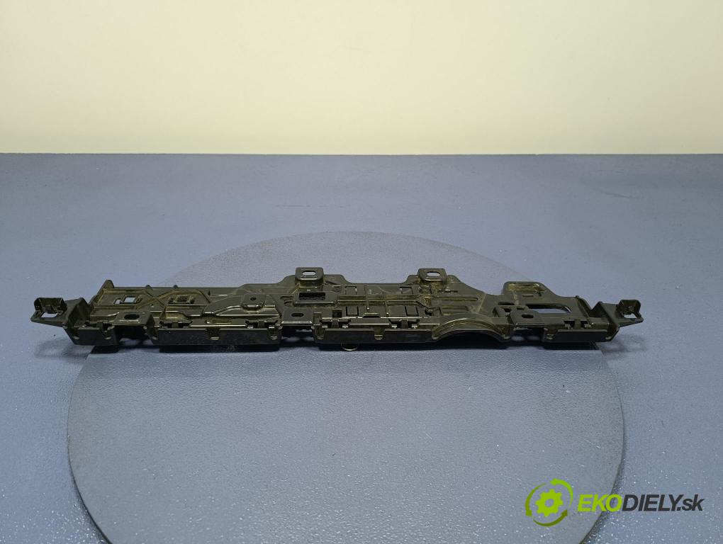Bmw Seria 5 2025 lišta Práh: 5A1C2C3