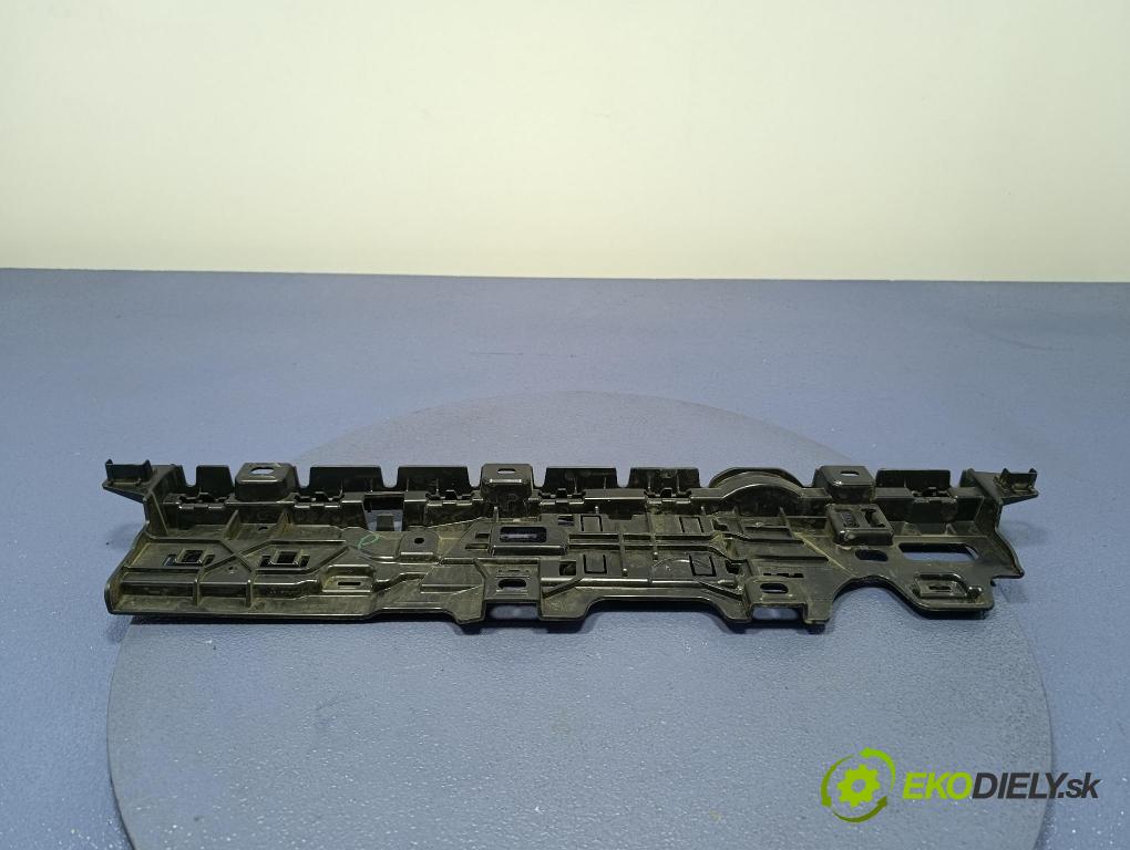 Bmw Seria 5 2025 lišta Práh: 5A1C2C4