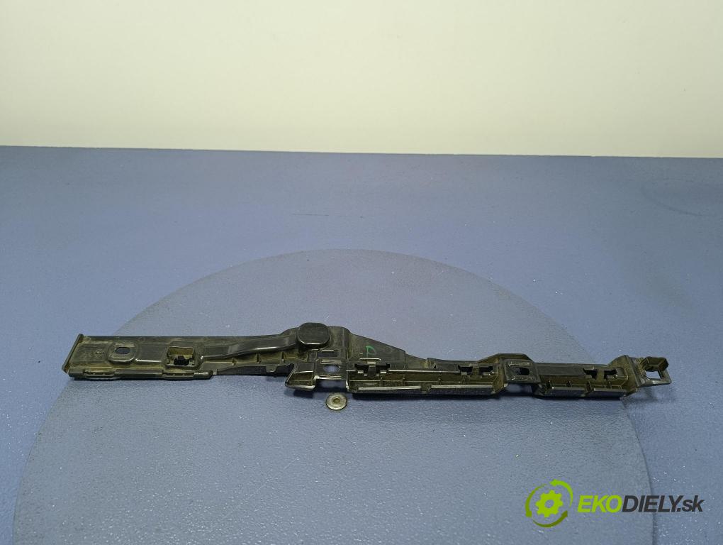 Bmw Seria 5 2025 lišta Práh: 5A1C2C8