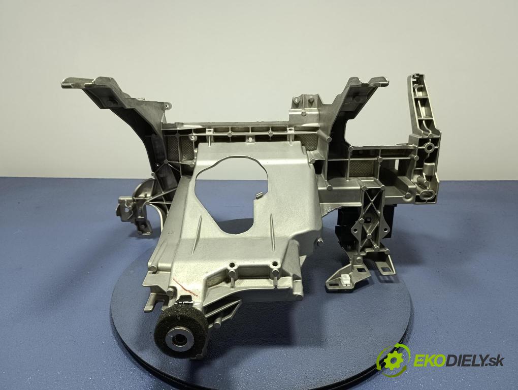 Bmw Seria 5 2025 kokpit,přistrojova deska 16400910