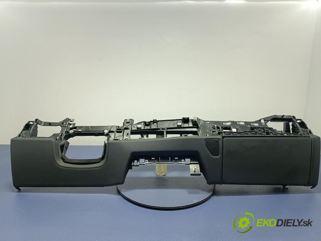 Bmw Seria 5 2025 kokpit,přistrojova deska 5A25BA8
