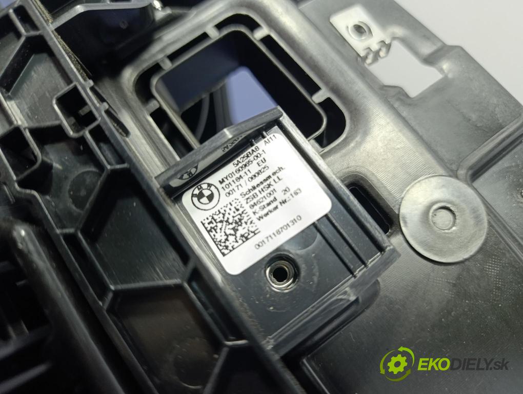 Bmw Seria 5 2025 kokpit,přistrojova deska 5A25BA8