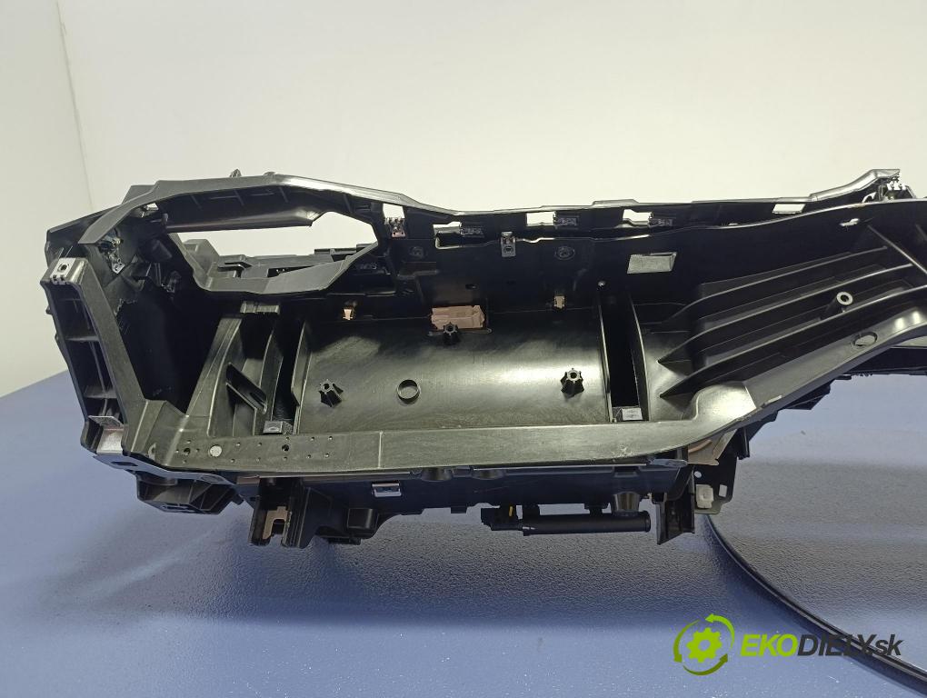 Bmw Seria 5 2025 kokpit,přistrojova deska 5A25BA8