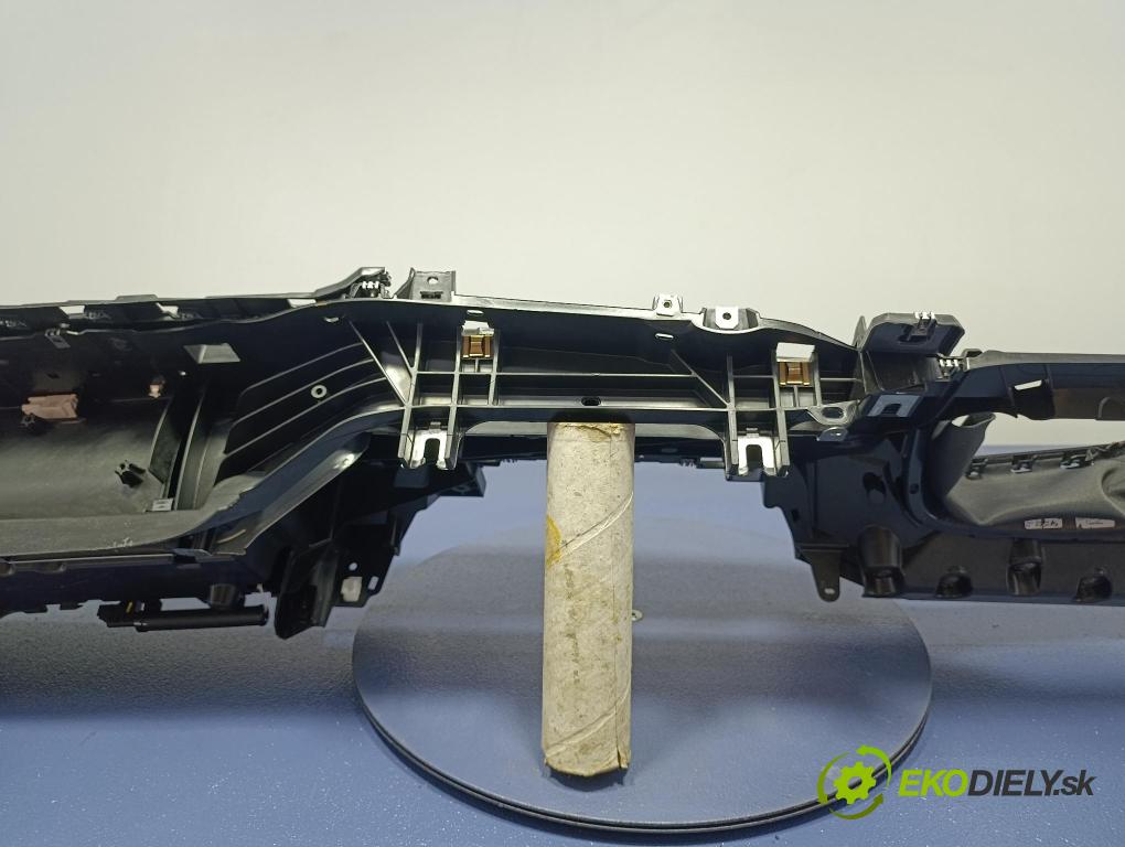 Bmw Seria 5 2025 kokpit,přistrojova deska 5A25BA8