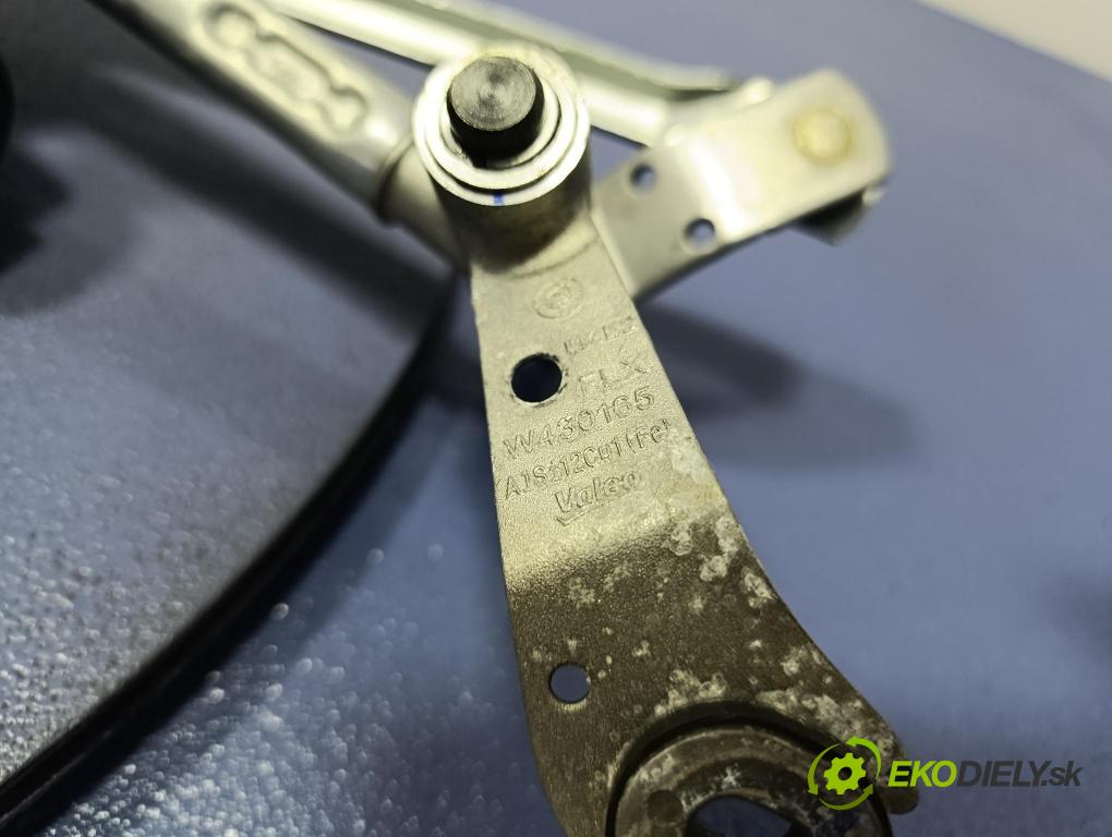 Bmw Seria 5 2025 mechanismus motorek Stěrače: před 5B33F59