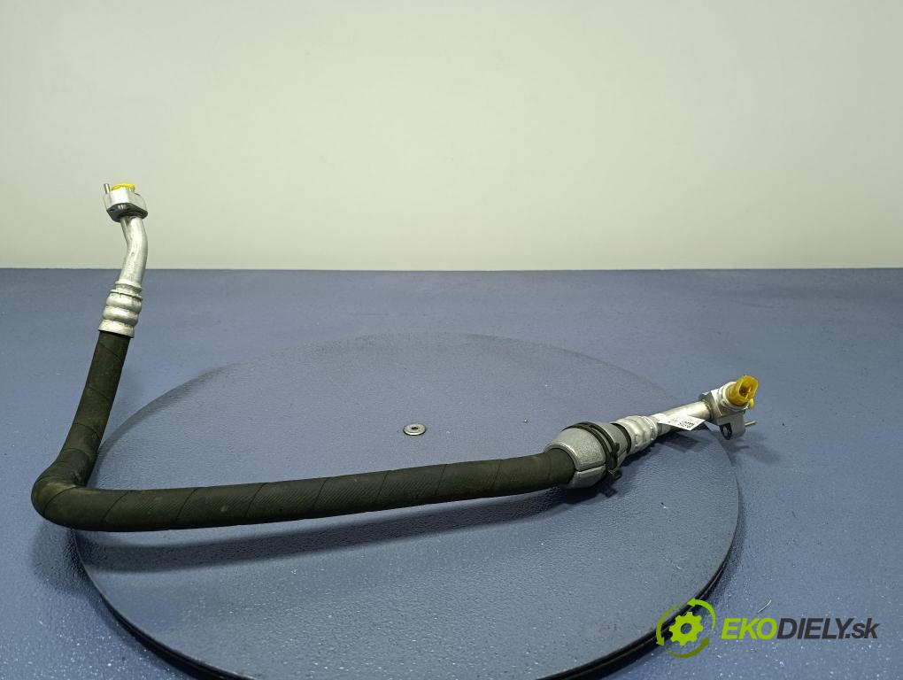 Bmw Seria 5 2025 trubka Klimatizace: 9872115