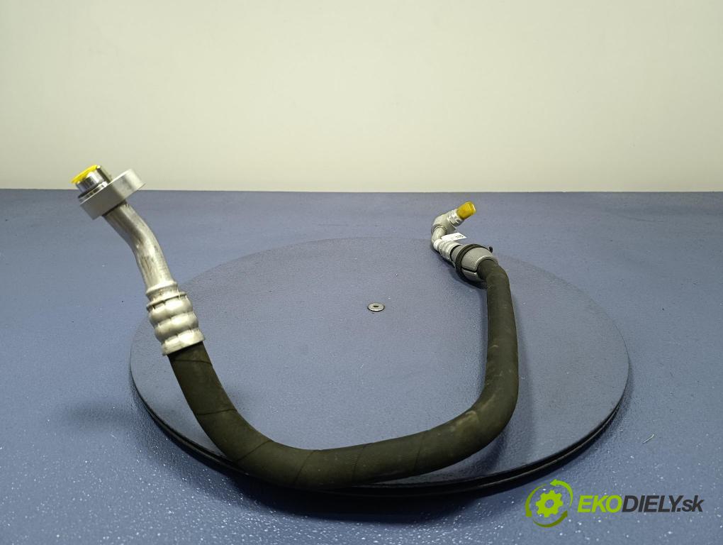 Bmw Seria 5 2025 trubka Klimatizace: 9872115