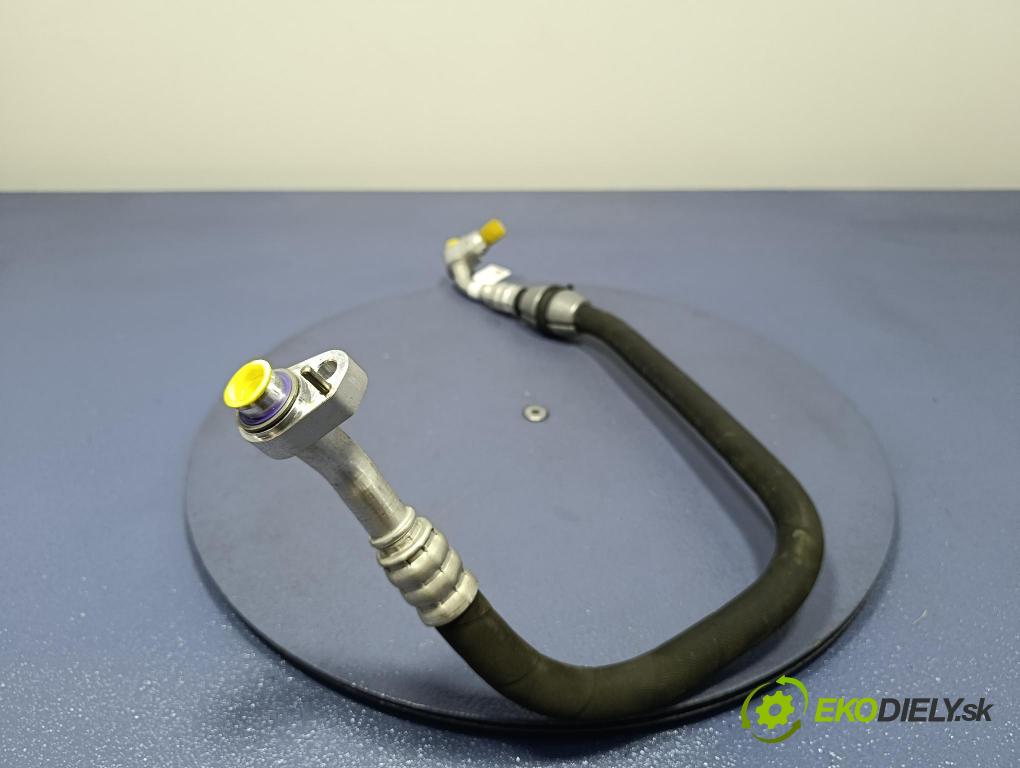 Bmw Seria 5 2025 trubka Klimatizace: 9872115