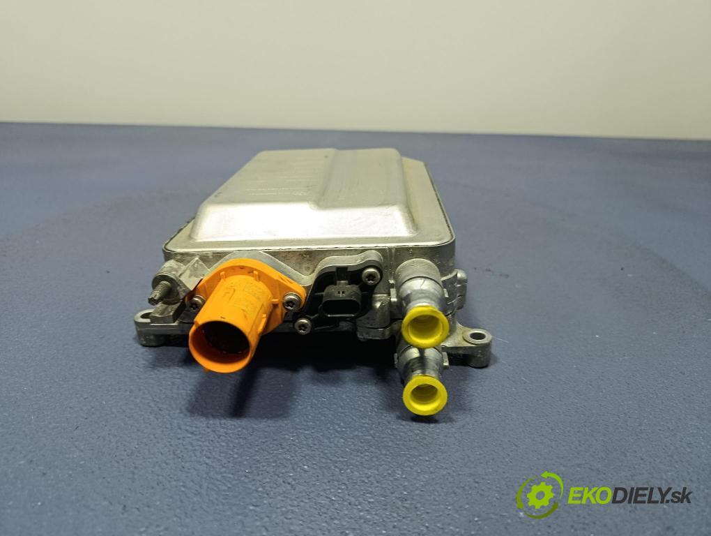 Bmw Seria 5 2025 radiátor 5B683B8