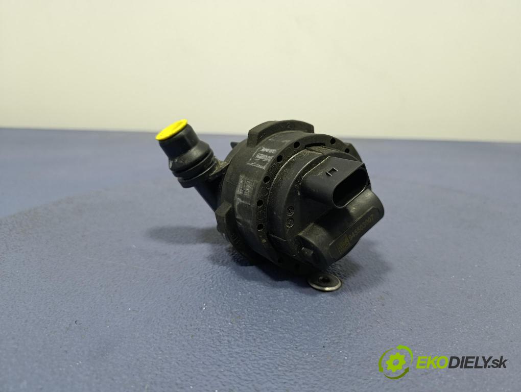 Bmw Seria 5 2025 čerpadlo Voda 9455030