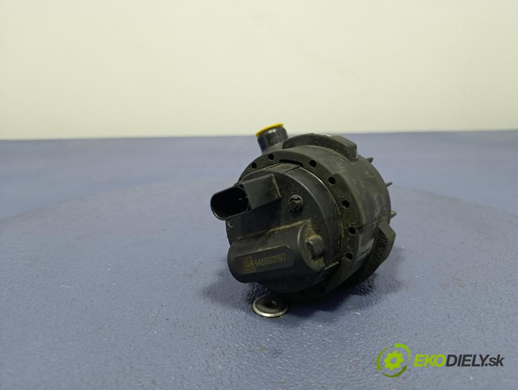 Bmw Seria 5 2025 čerpadlo Voda 9455030