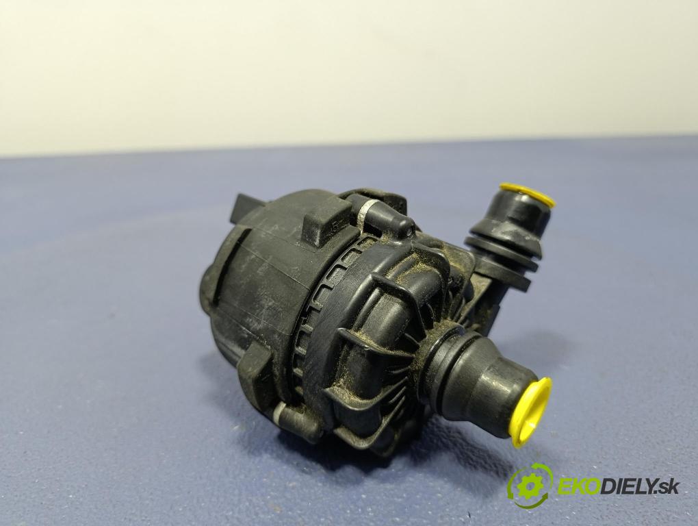 Bmw Seria 5 2025 čerpadlo Voda 9455030