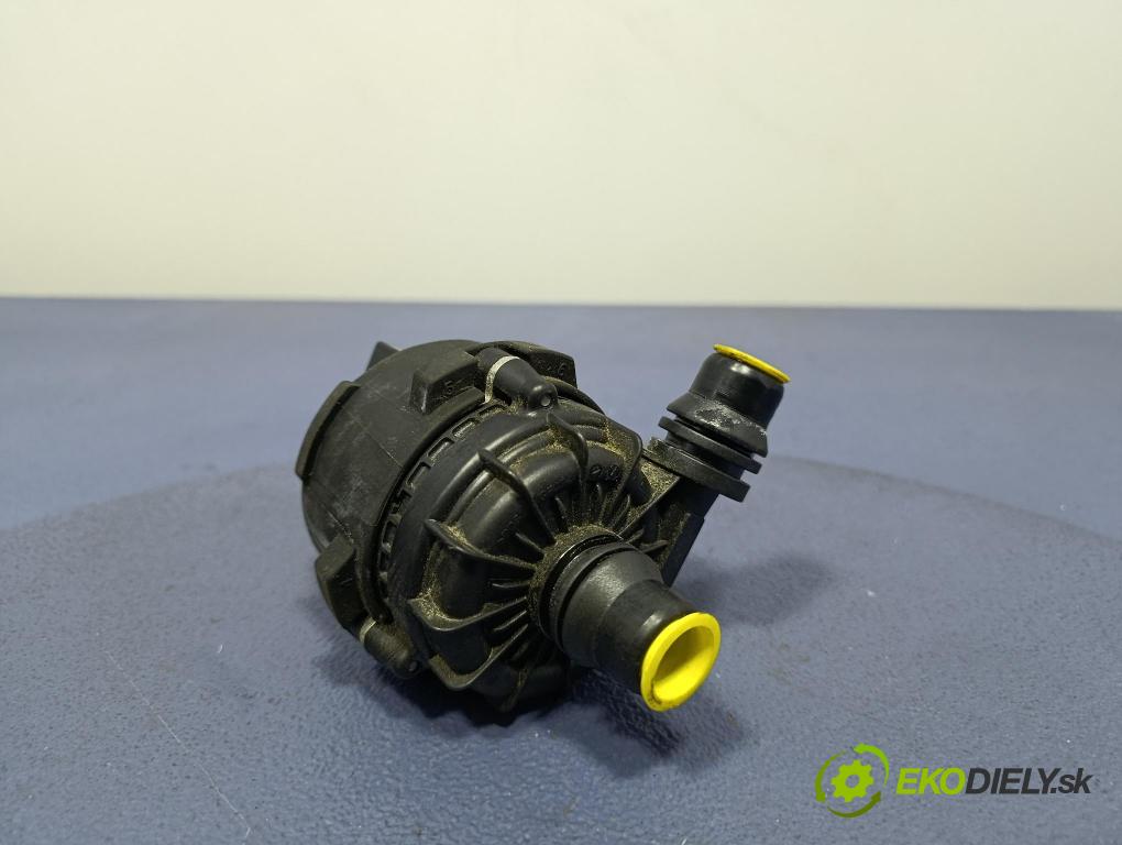 Bmw Seria 5 2025 čerpadlo Voda 9455030