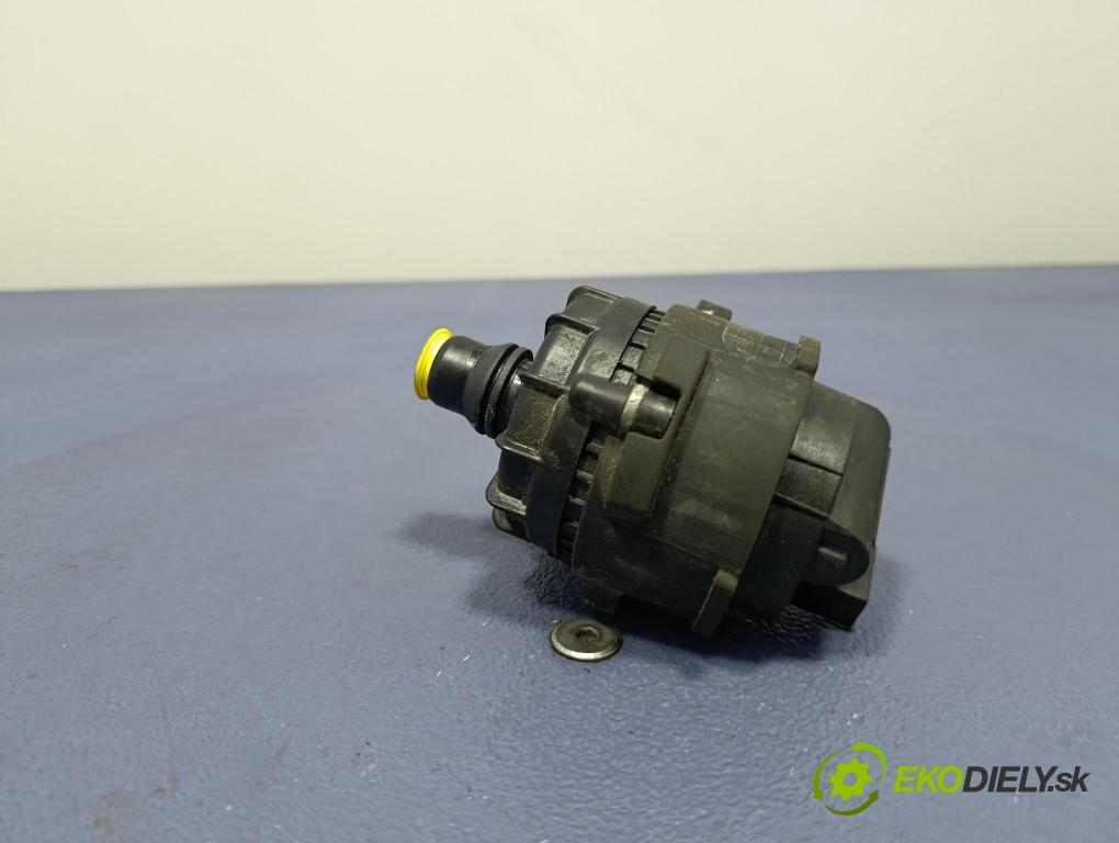 Bmw Seria 5 2025 čerpadlo Voda 9455034