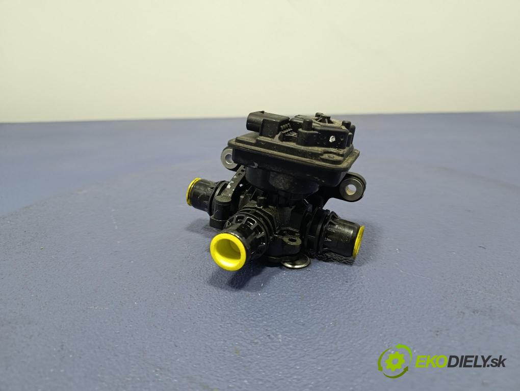 Bmw Seria 5 2025 čerpadlo Voda 9462114