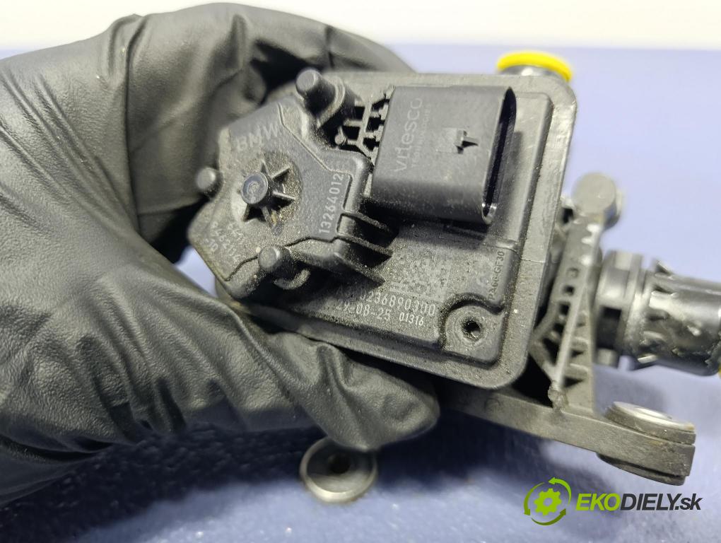 Bmw Seria 5 2025 čerpadlo Voda 9462114