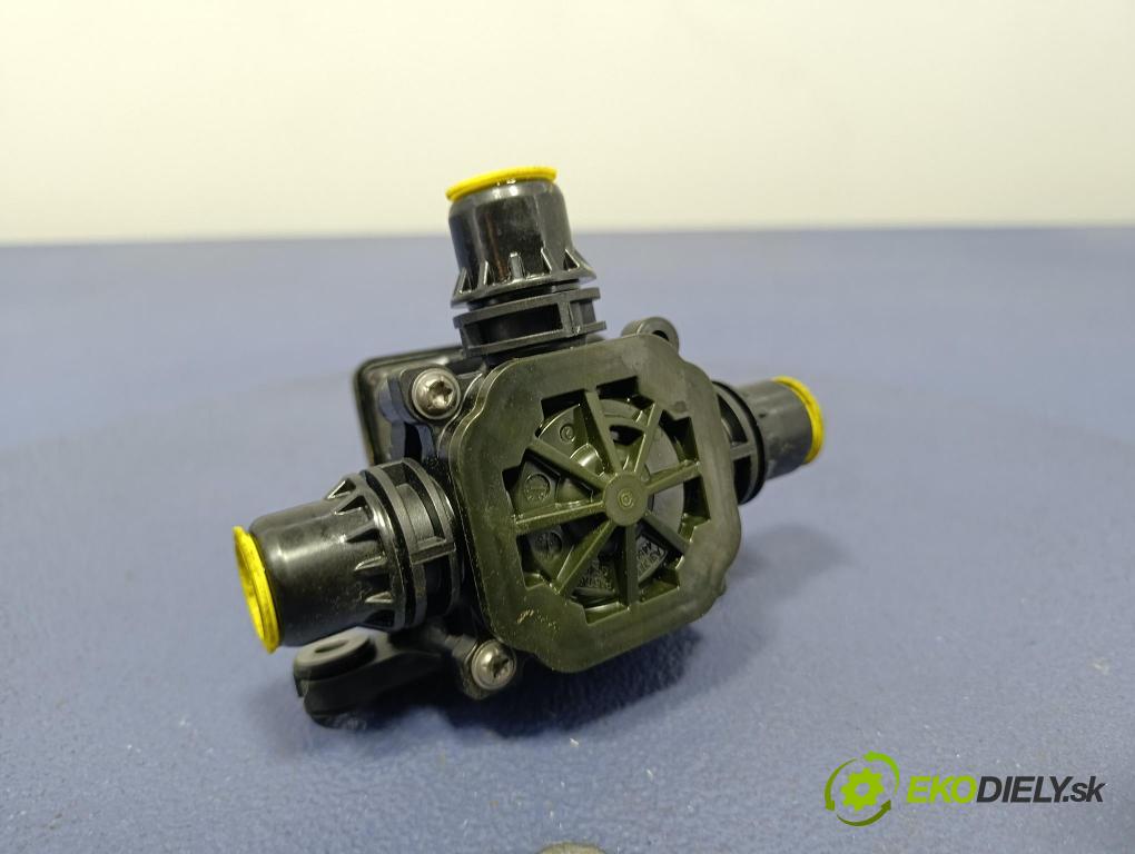 Bmw Seria 5 2025 čerpadlo Voda 9462114