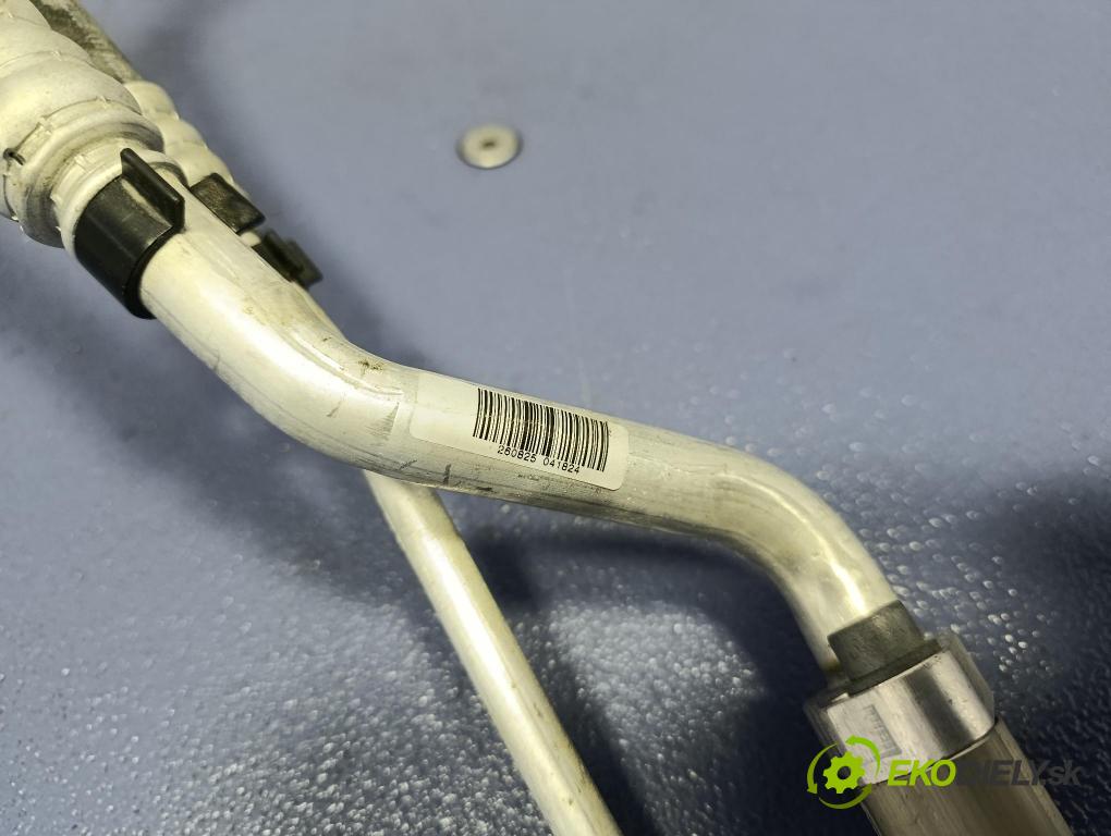 Bmw Seria 5 2025 trubka Klimatizace: 5A35F40