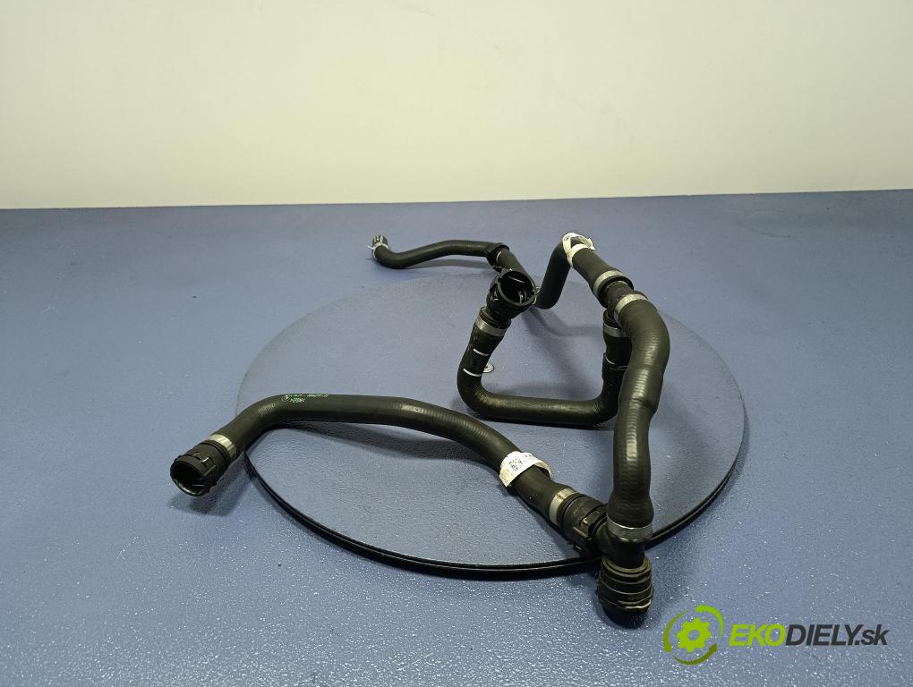 Bmw Seria 5 2025 trubka Chladič: 8844219