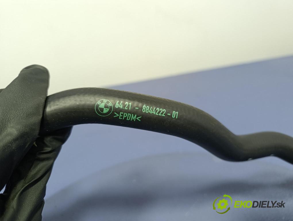 Bmw Seria 5 2025 trubka Chladič: 8844222
